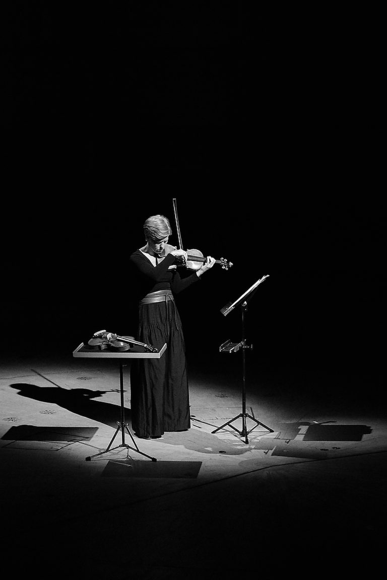 Isabelle Faust in der Kölner Philharmonie