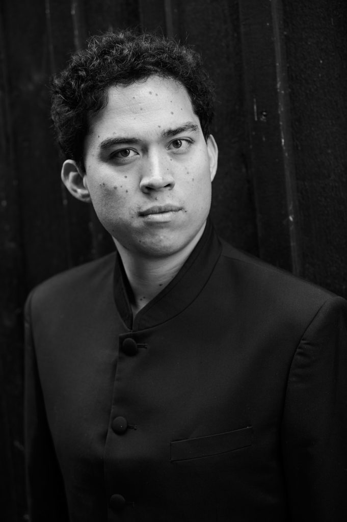 Schwarz-Weiß-Portrait Mann